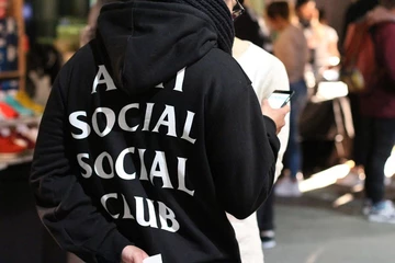 74kicks-in-the-hall-dortmund