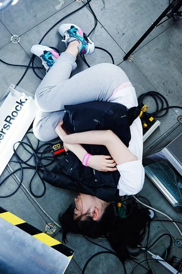 5puma-graspershock-disc