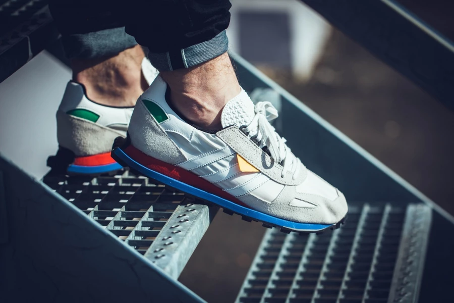adidas Prototype Formula 1 | Dead Stock display picture 1