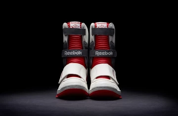 9reebok-alien-stomper