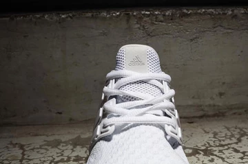 adidas-ultra-boost-triple-white-2