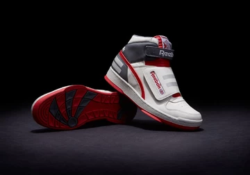 16reebok-alien-stomper