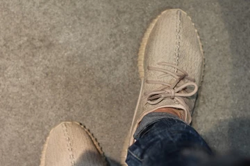 149kicks-in-the-hall-dortmund