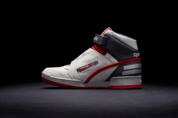 18reebok-alien-stomper