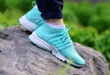 nike-ultra-flyknit-presto-013