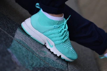 nike-ultra-flyknit-presto-teaser