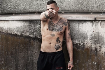 17pusher-187-strassenbande-capsule