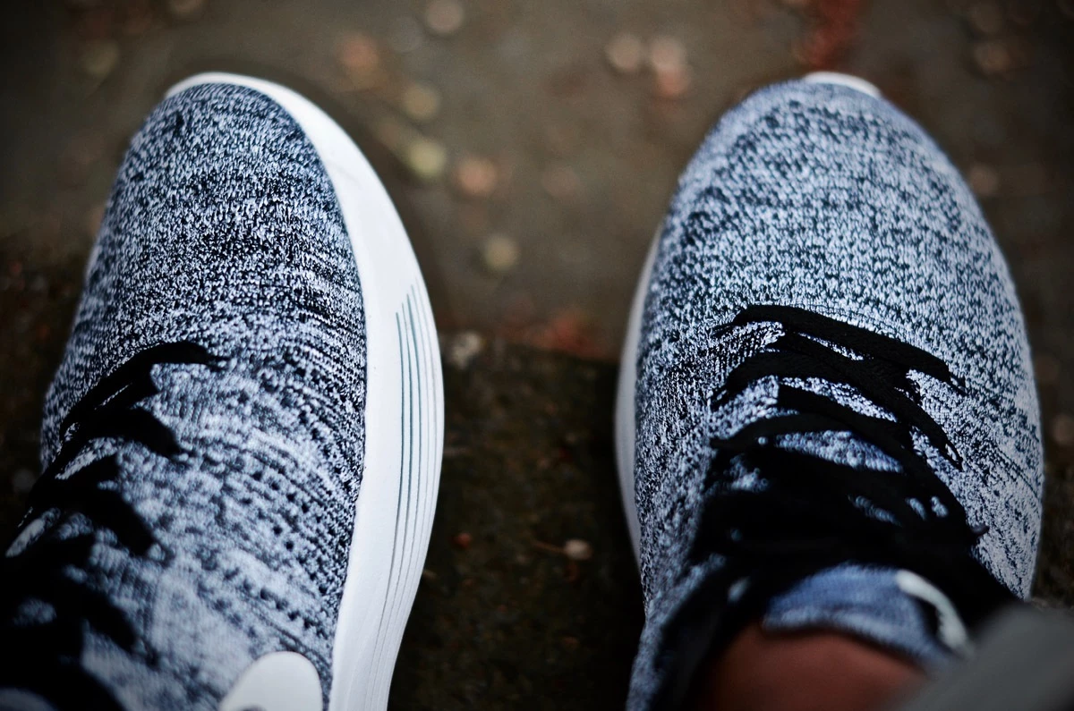 Nike lunarepic flyknit 2 oreo hotsell