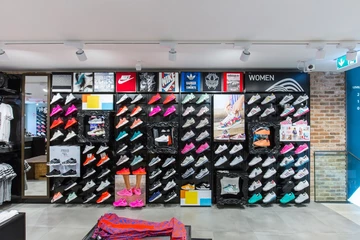 13foot-locker-house-of-hoops