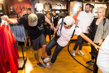 96foot-locker-house-of-hoops