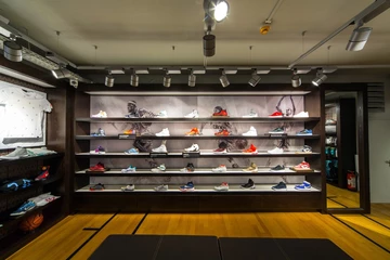 23foot-locker-house-of-hoops