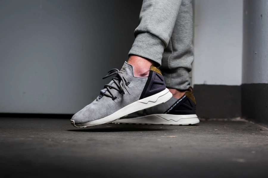 adidas ZX Flux ADV Grey | Dead Stock