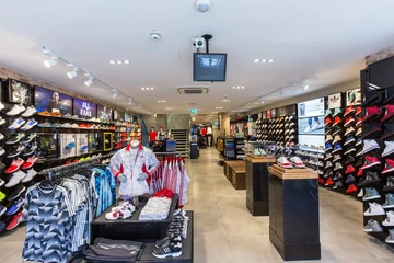 33foot-locker-house-of-hoops