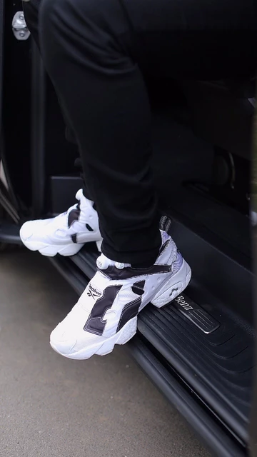 Reebok Classic x FUTURE (2)
