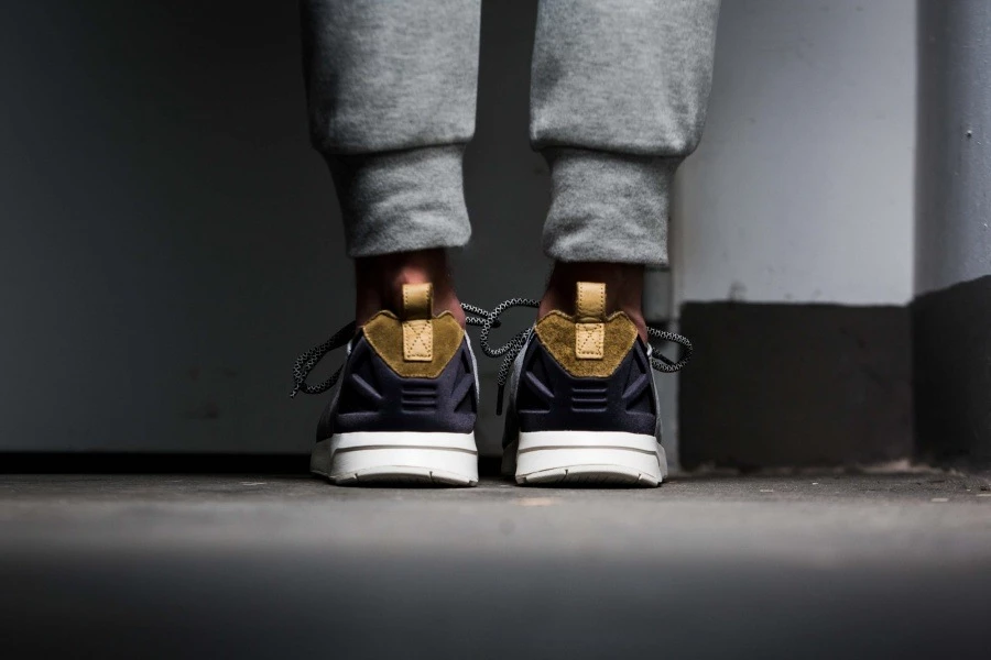 adidas ZX Flux ADV Grey | Dead Stock