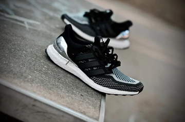 adidas-ultra-boost-olympic-medals-pack - 4