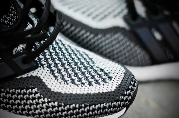 adidas-ultra-boost-olympic-medals-pack - 3