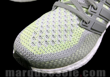adidas-ultra-boost-glow-in-the-dark-stella-mccartney-3