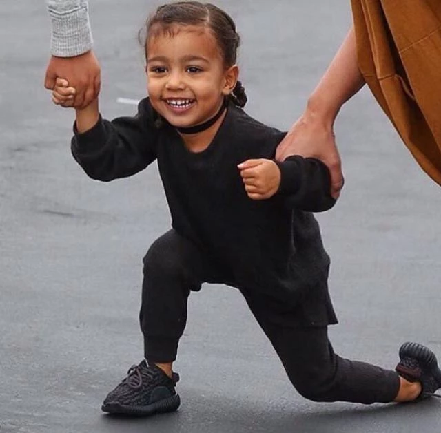 Baby yeezys infant online