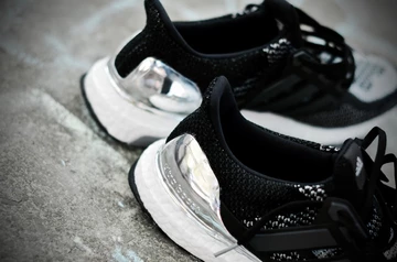 adidas-ultra-boost-olympic-medals-pack - 2