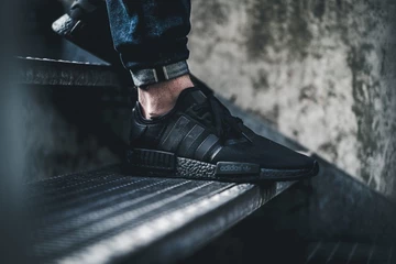 adidas NMD_R1 All Black