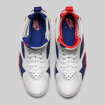 AIR-JORDAN-7-RETRO-WHITE-BLUE-TOP