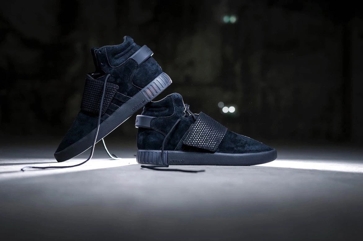 adidas Tubular Invader Strap All Black Dead Stock