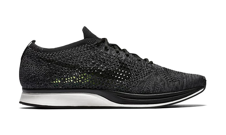 Nike flyknit racers black best sale