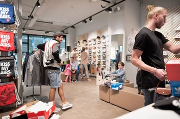 6sneaker-store-krefeld-sneakrs