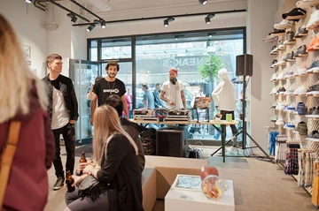 24sneaker-store-krefeld-sneakrs