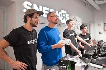 41sneaker-store-krefeld-sneakrs