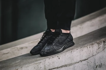 Nike Flyknit Racer Midnight