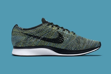 NIKE-FLYKNIT-RACER-BLUE-GLOW4
