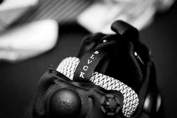 Reebok x Black Scale - online now