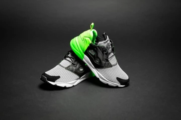 Reebok x Black Scale - online now