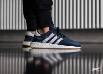 adidas Iniki Runner