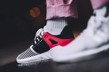 Outfit: adidas XbyO x adidas EQT 93/17