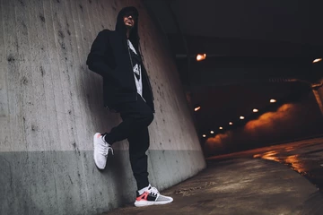 Outfit: adidas XbyO x adidas EQT 93/17