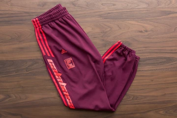 adidas Yeezy Calabasas Powerphase - first look