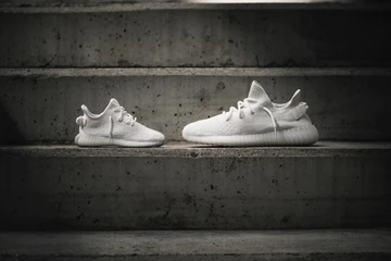 adidas Yeezy 350 Boost V2 All White - detailed look