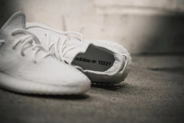 adidas Yeezy 350 Boost V2 All White - detailed look