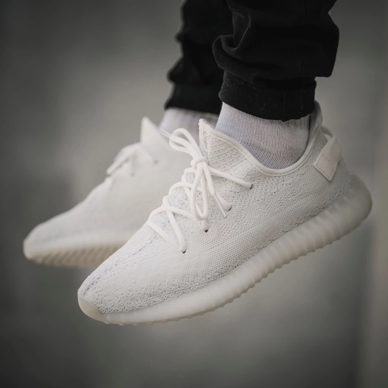 adidas Yeezy 350 Boost V2 All White detailed look Dead Stock