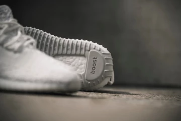 adidas Yeezy 350 Boost V2 All White - detailed look