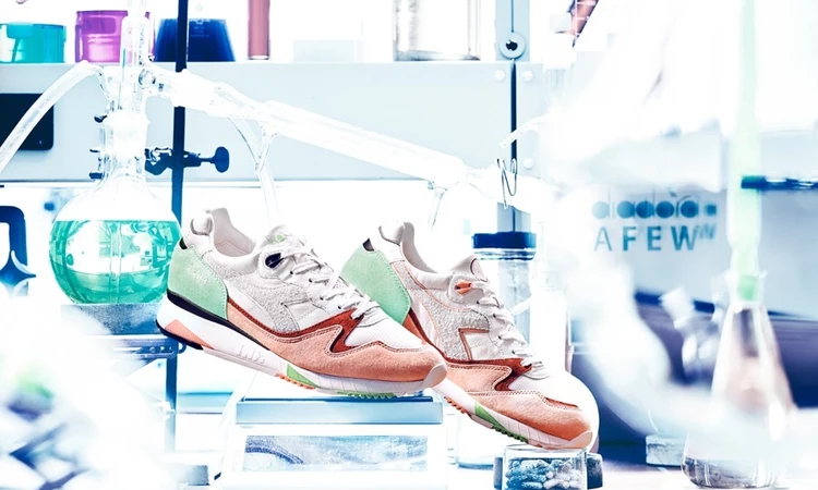 Diadora x afew V.7000 Highly Addictive