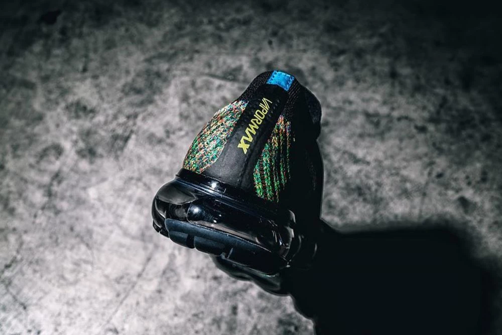 Nike Air VaporMax Laceless Multicolor first look Dead Stock