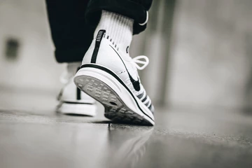 Nike Flyknit Trainer White