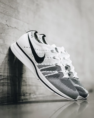 Nike Flyknit Trainer White