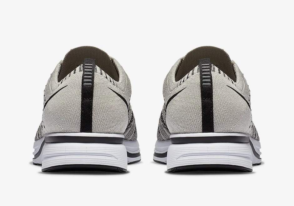 Nike Flyknit Trainer Pale Grey Dead Stock