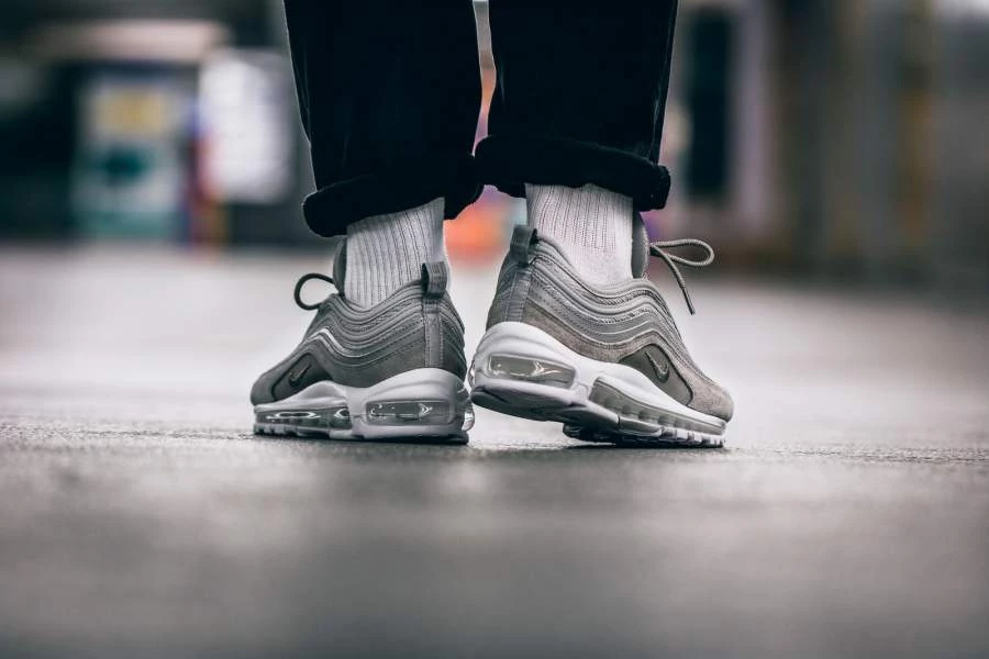 Nike Air Max 97 Cobblestone | Dead Stock