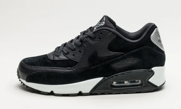 Nike Air Max 90 Skulls